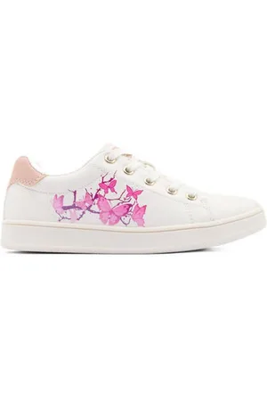 Graceland Sneakers