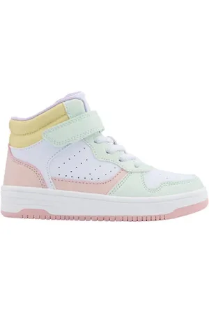 Graceland Sneakers