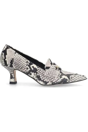 Manfield Leren pumps met slangenprint