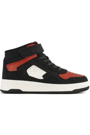 Vty Sneakers