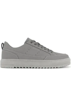 Bench Sneakers