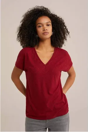 WE Fashion T