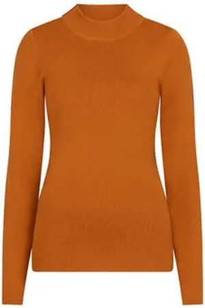 lofty manner Top