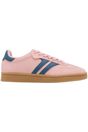 Graceland Sneakers