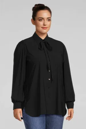 Plus Basics Blouse van travelstof