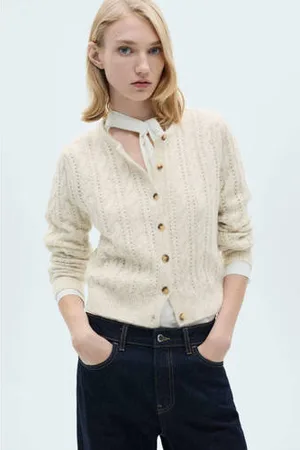 MANGO Vest ecru met kabels