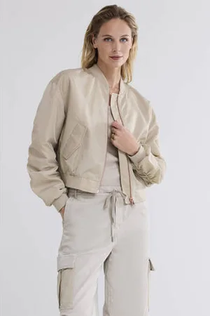 Summum Woman Bomberjack