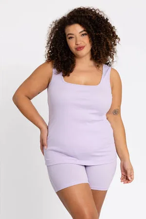 Yoek Lounge top