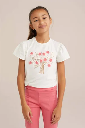 WE Fashion T