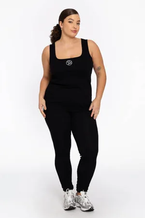 Yoek Lounge top