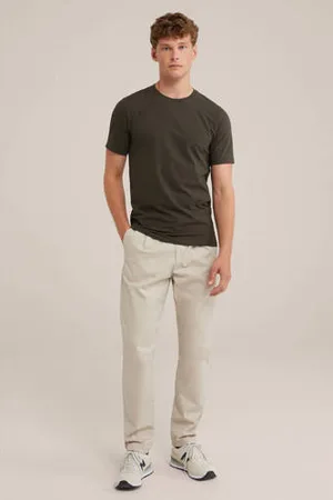 WE Fashion Slim fit T