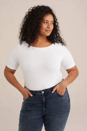 WE Fashion Curve T