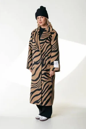 Colourful rebel Jas met wol en zebraprint