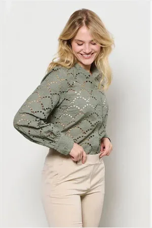 &Co Woman Blouse broderie