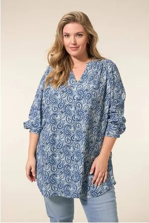 Miss Etam Tuniek