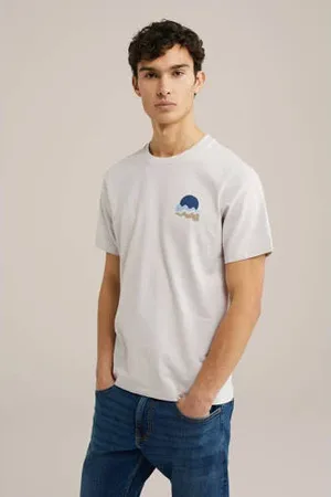WE Fashion T