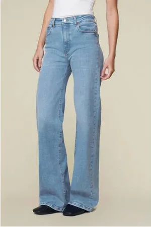 Lois Regular waist wide leg jeans
