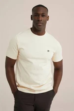 WE Fashion T
