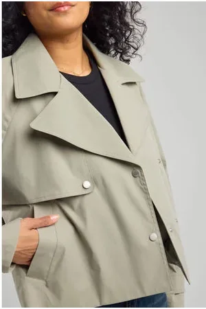 America today Korte trenchcoat