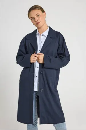 Freequent Trenchcoat