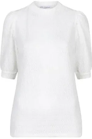 lofty manner Top