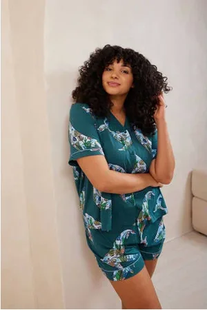 Chelsea Peers Shortama
