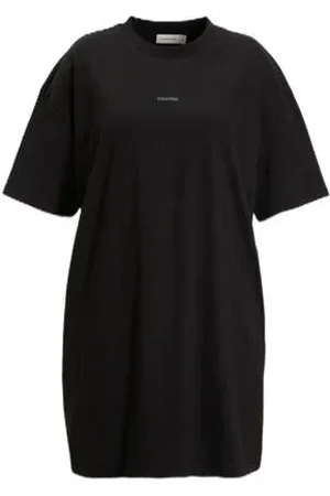 Calvin Klein T