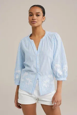 WE Fashion Gestreepte blouse lichtblauw
