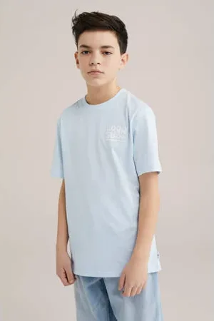WE Fashion T