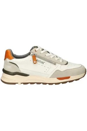 Mustang Sneakers