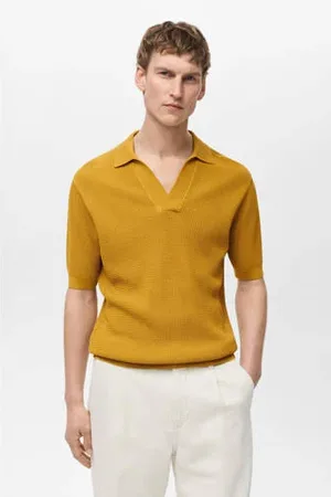 MANGO Regular polo fijn gebreid geel
