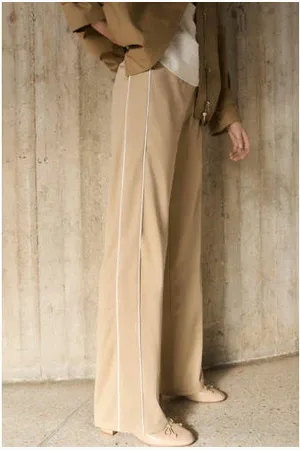 MANGO Wide leg regular waist joggingbroek camel