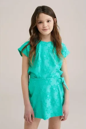 WE Fashion T