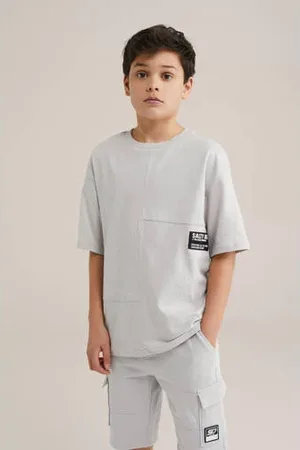 WE Fashion T