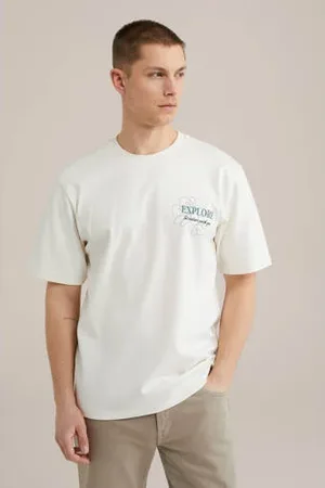 WE Fashion T