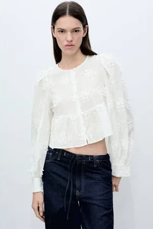 MANGO Top broderie