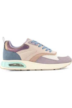 Graceland Sneakers