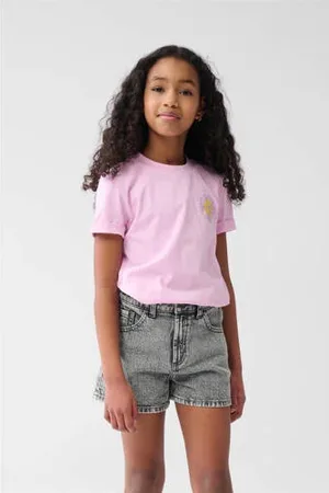 SHOEBY T