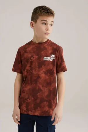 WE Fashion T