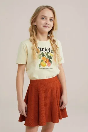 WE Fashion T