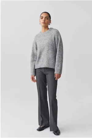Gina Tricot Flared regular waist broek