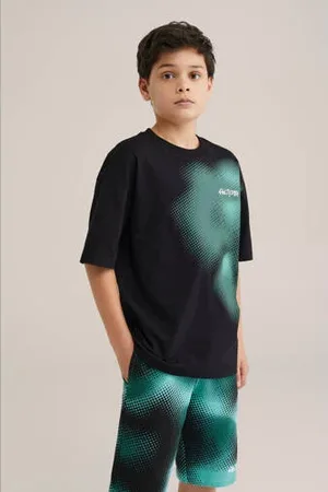 WE Fashion T