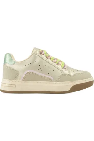Graceland Sneakers