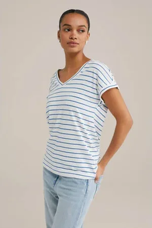 WE Fashion T