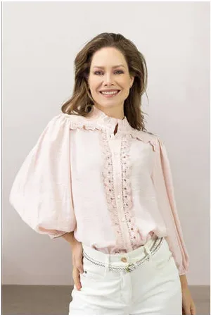 Label Dot Blouse lichtroze broderie