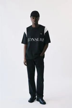 Tonsure T