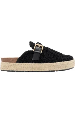 Graceland Slippers