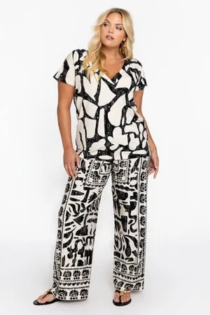 Yoek Straight regular waist broek zwart