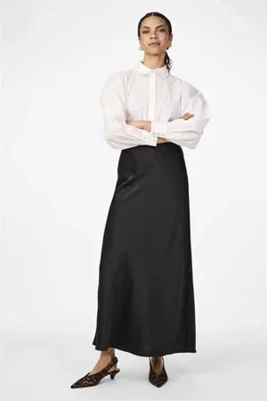 Y.A.S Maxi rok zwart YASPELLA