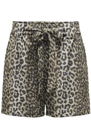 ONLY Regular waist casual short bruin